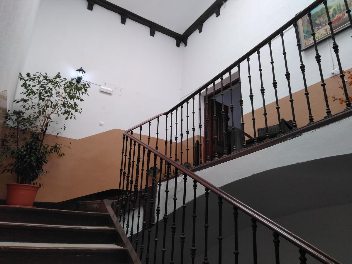 Pension Carretero Caces المظهر الخارجي الصورة